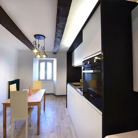 Apartment Hyper Centre - Cosy Avec Cachet *